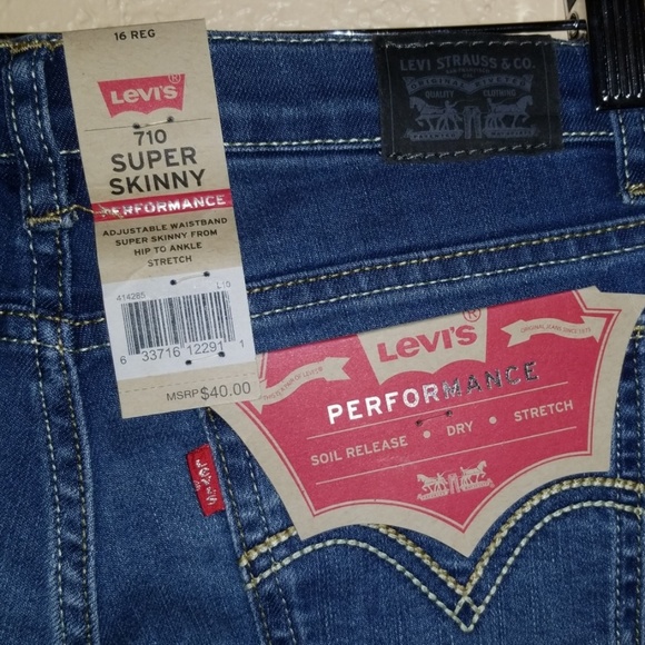 Jeans - Picture 7 of 8